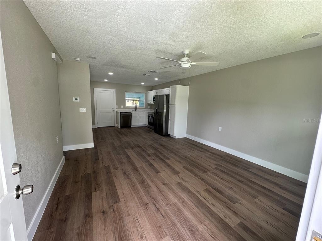 7120 Grevilla Avenue S - Photo 2
