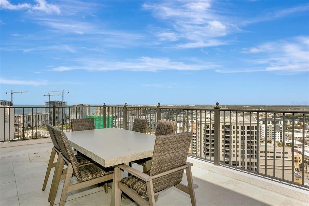 33 S Palm Avenue - Photo 31