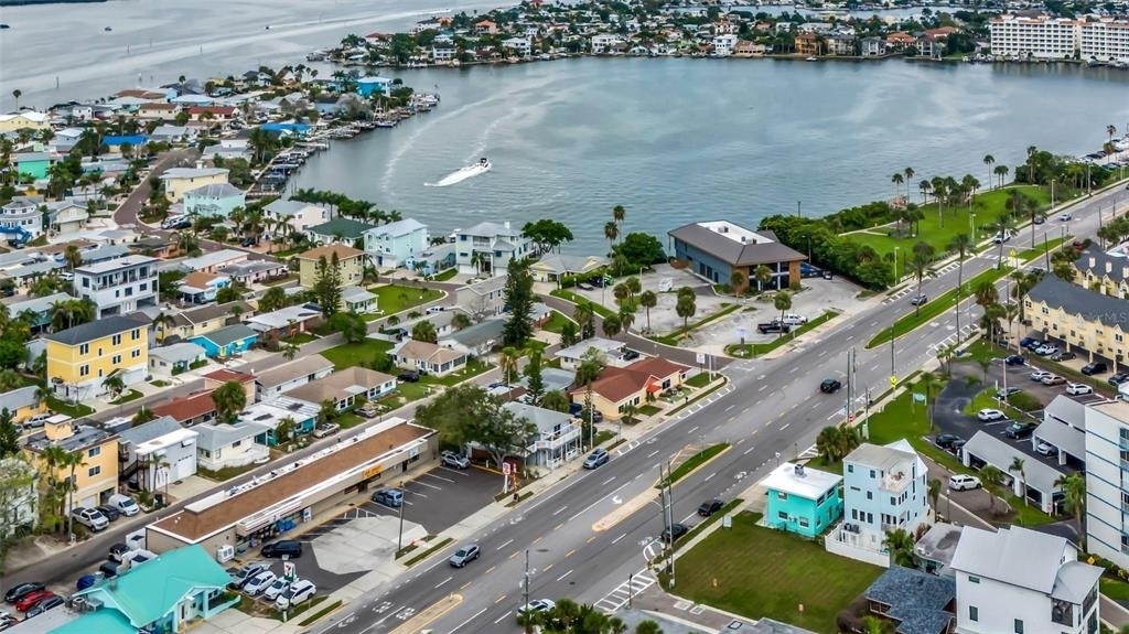 18007 Gulf Boulevard - Photo 17