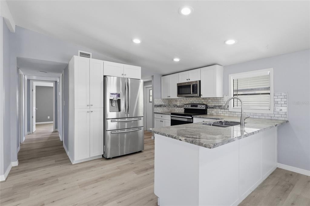 36131 Zinnia Street - Photo 6