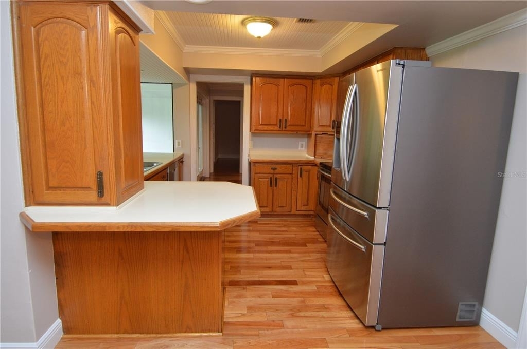 981 Damrosch Street - Photo 7