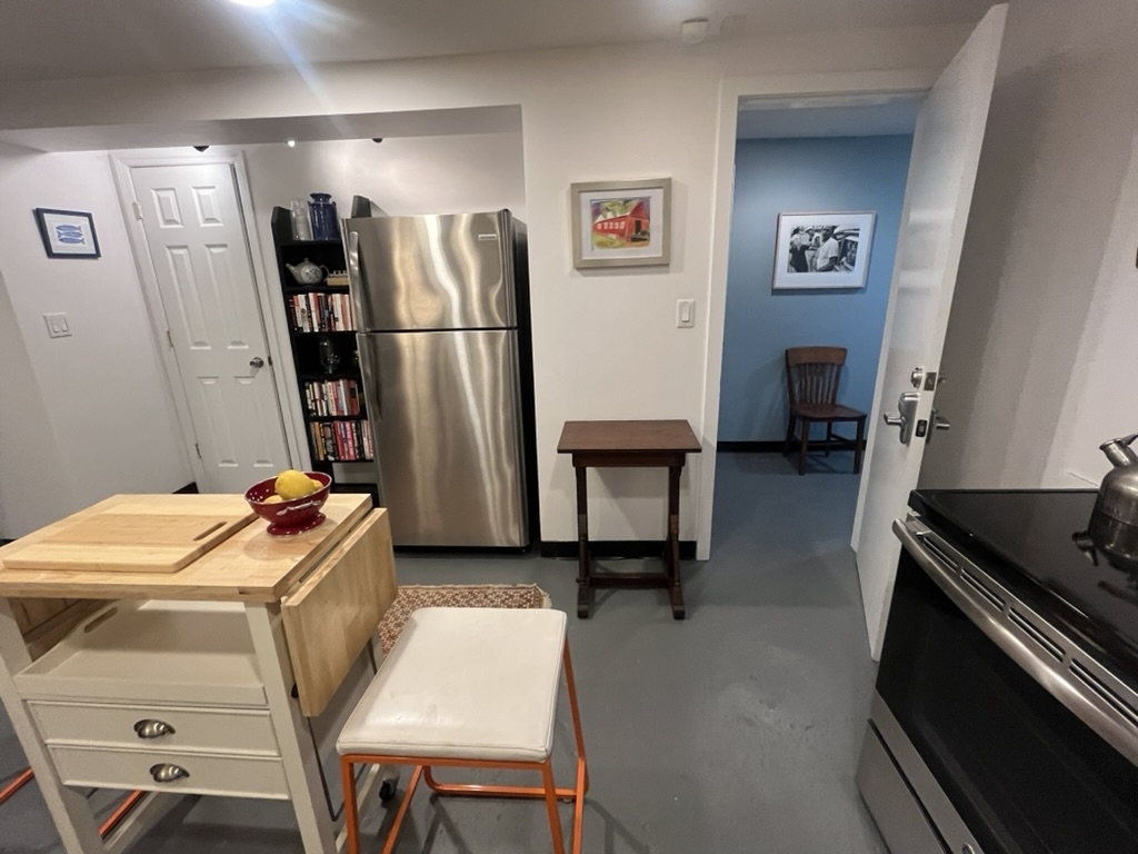 219 East 33rd Street - Photo 5