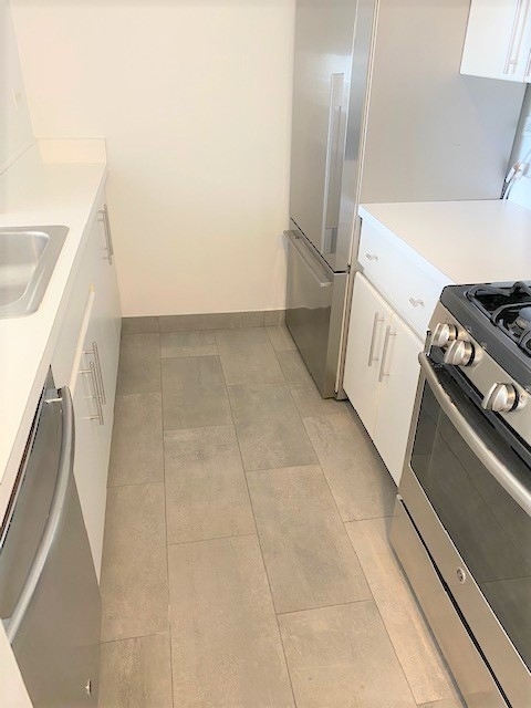 400 East 71st Street - Photo 5