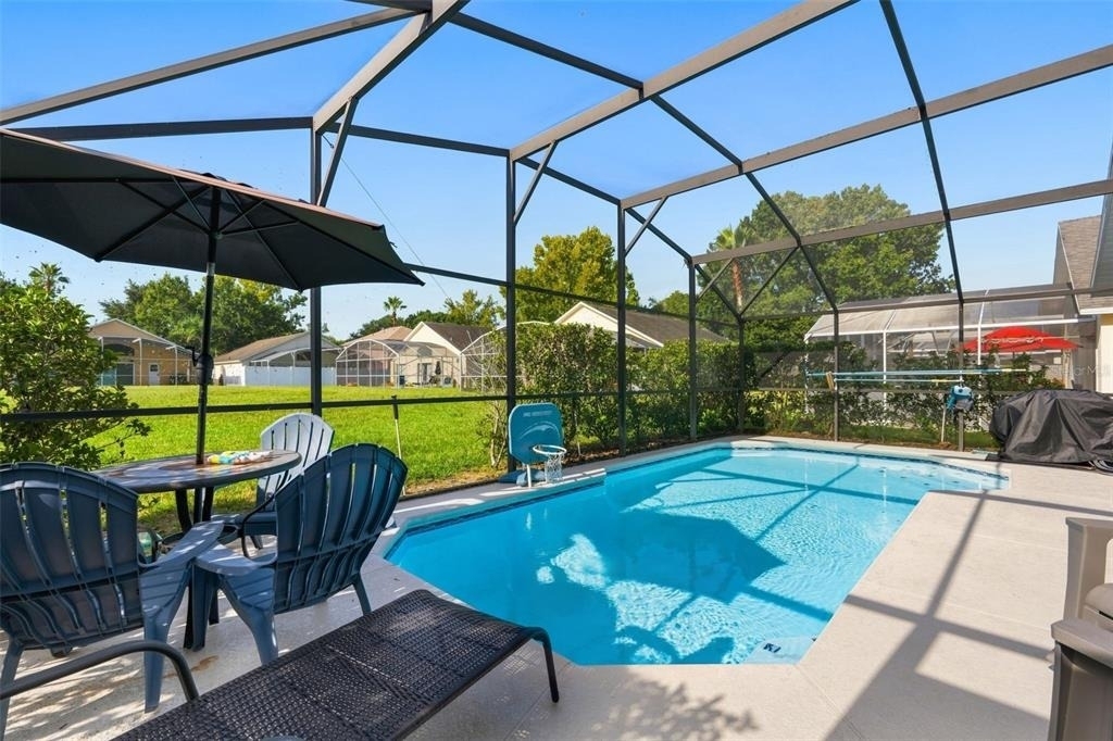334 Grosvenor Loop - Photo 58