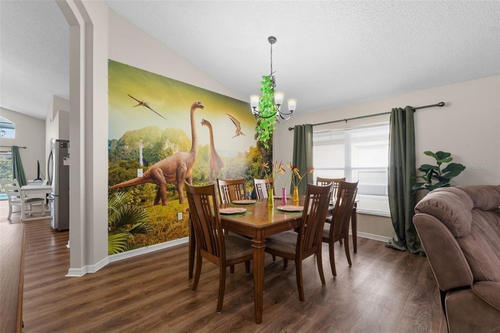 334 Grosvenor Loop - Photo 10