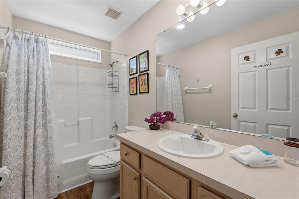 334 Grosvenor Loop - Photo 37