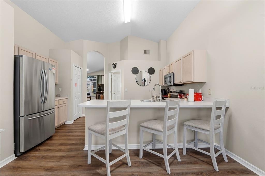 334 Grosvenor Loop - Photo 20