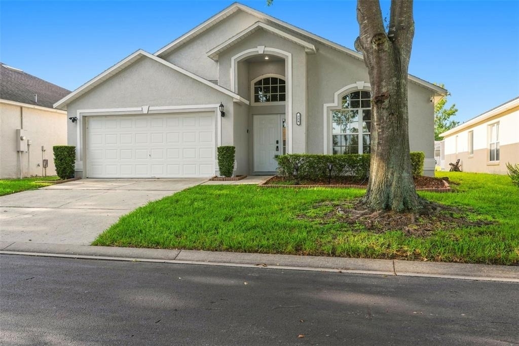 334 Grosvenor Loop - Photo 3