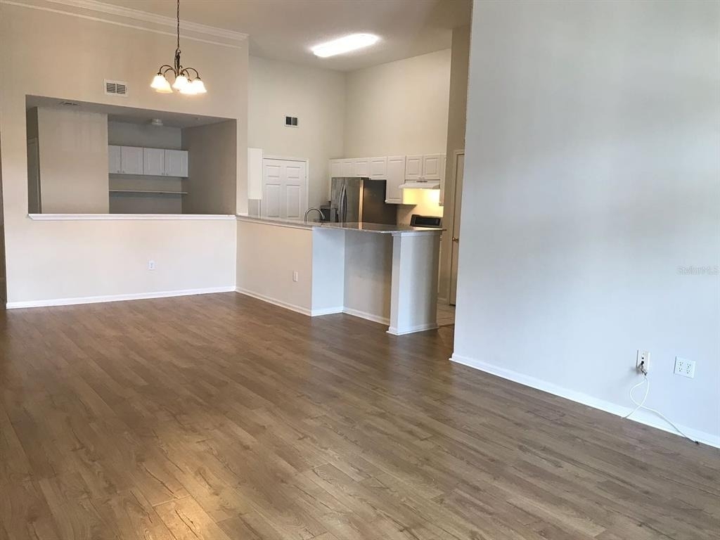 239 Longview Avenue - Photo 10