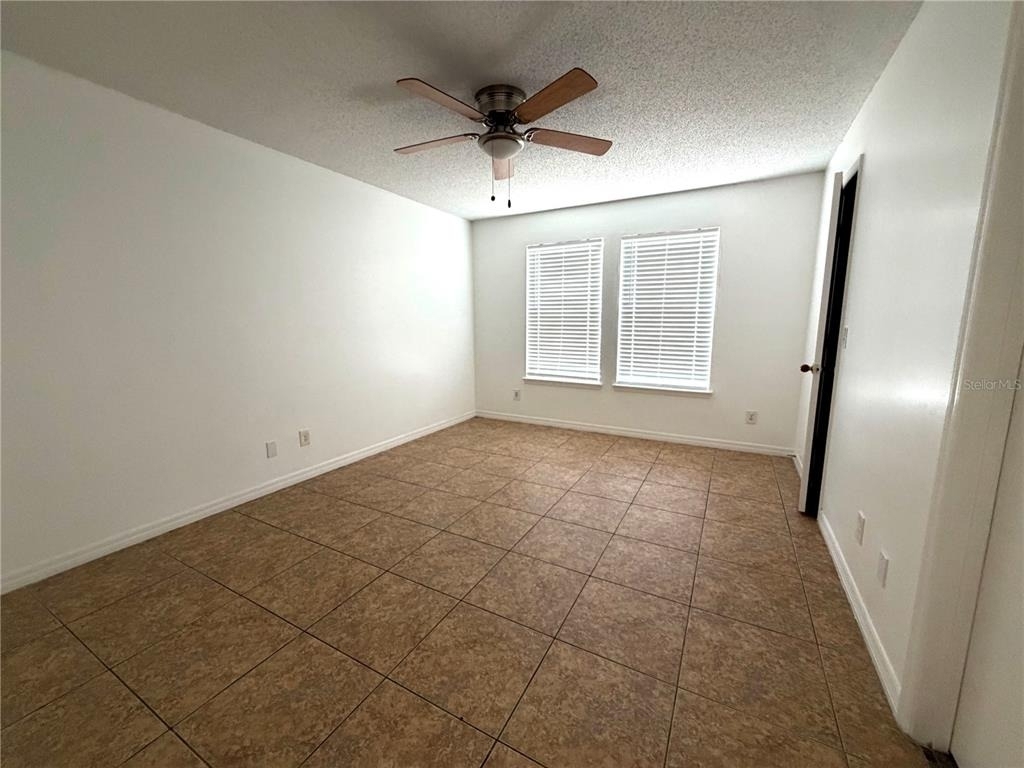 6016 Westgate Drive - Photo 4