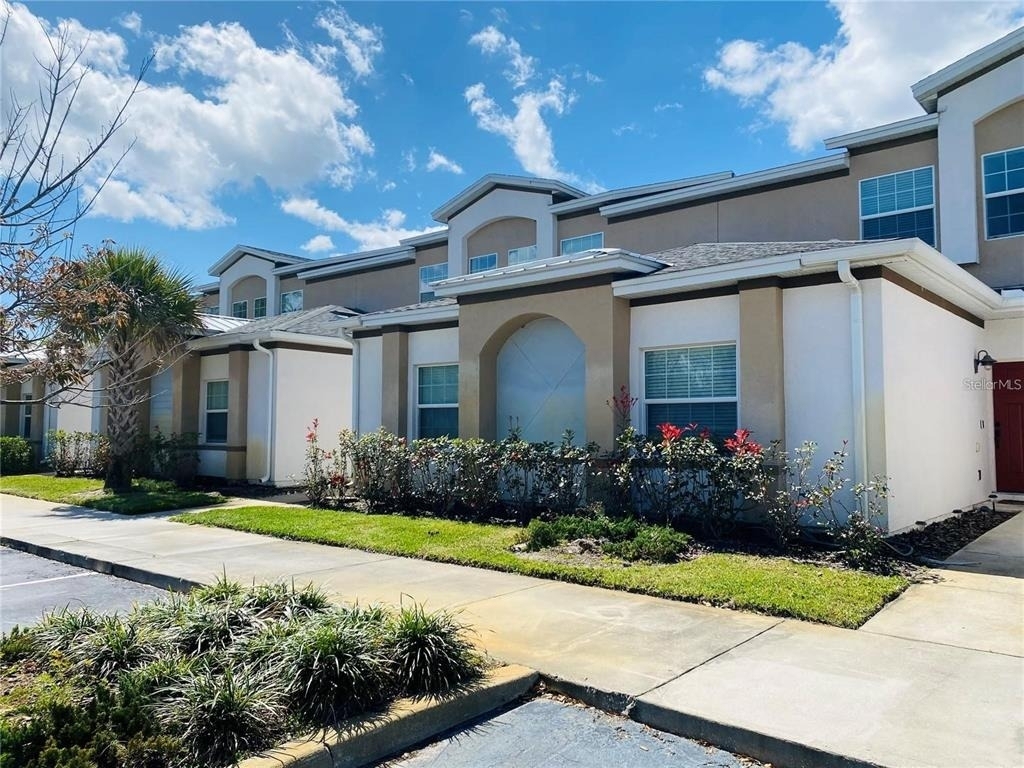 2139 Penny Lane - Photo 0