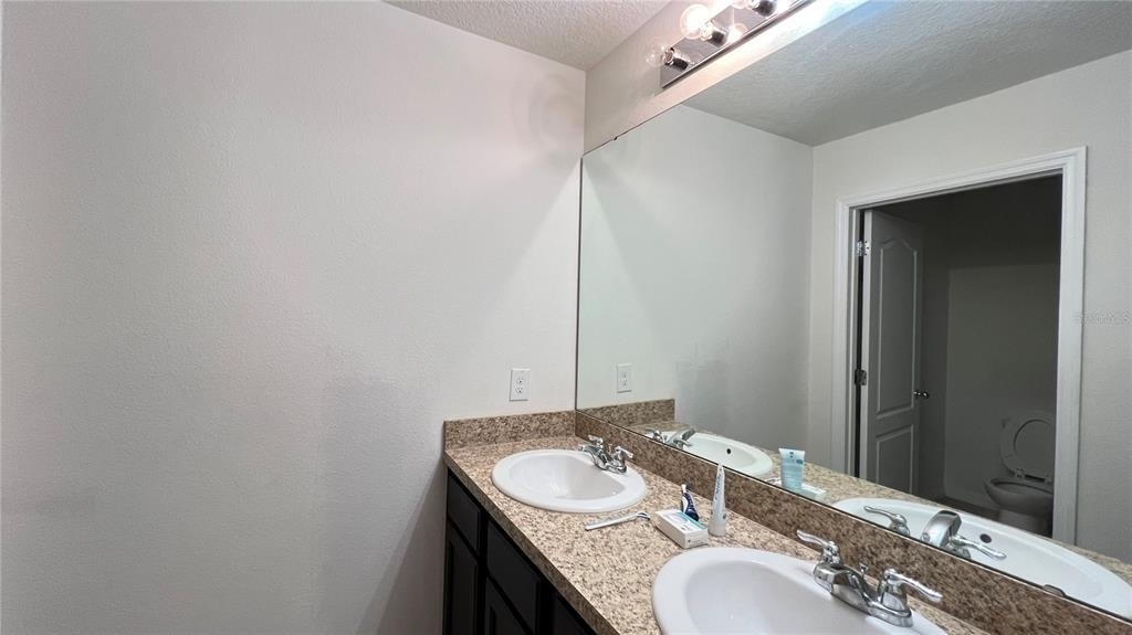 3670 Maidencain Street - Photo 38