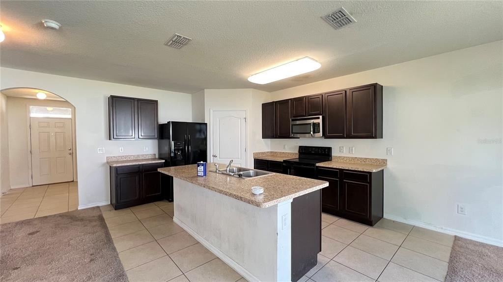 3670 Maidencain Street - Photo 8
