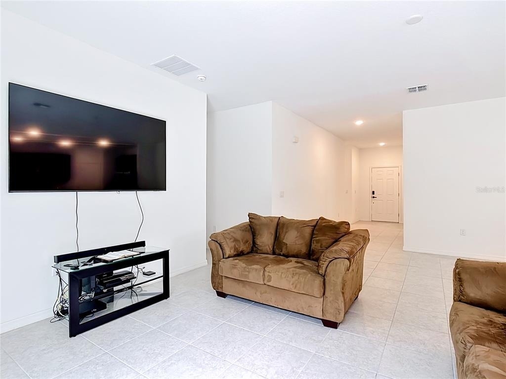 1414 Orlando Court - Photo 11