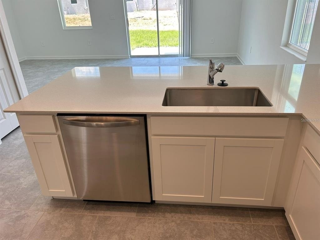 3350 Laurent Loop - Photo 9