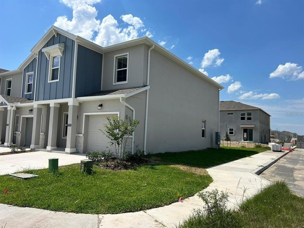 3350 Laurent Loop - Photo 0