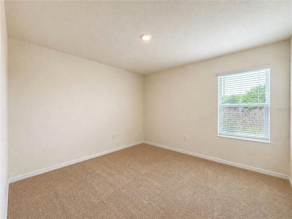 869 Ambleside Drive - Photo 9