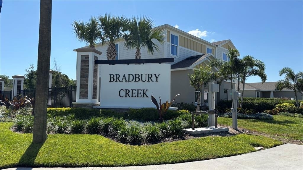 869 Ambleside Drive - Photo 15