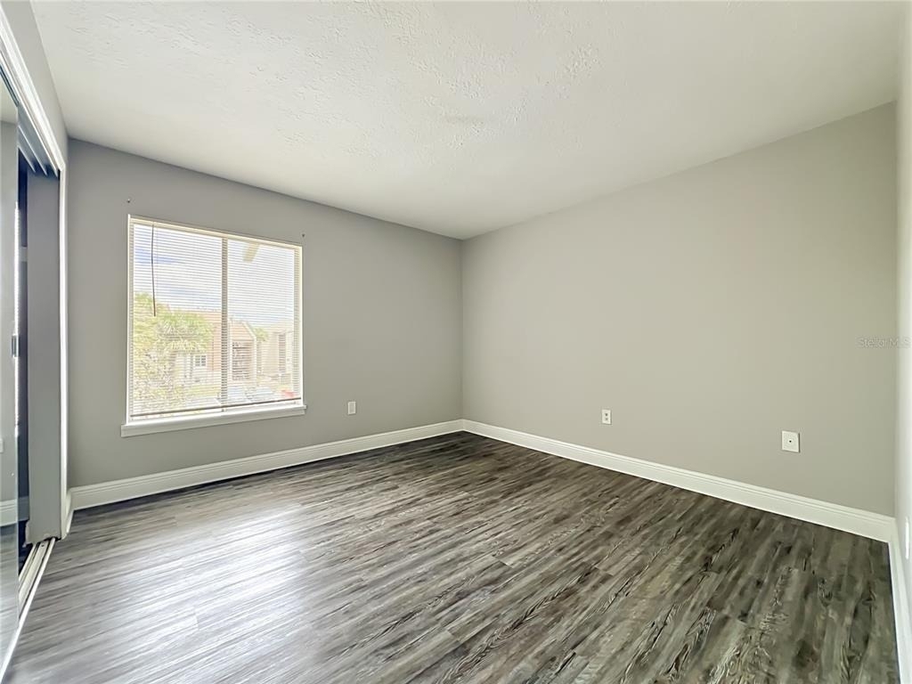 568 Orange Drive - Photo 12