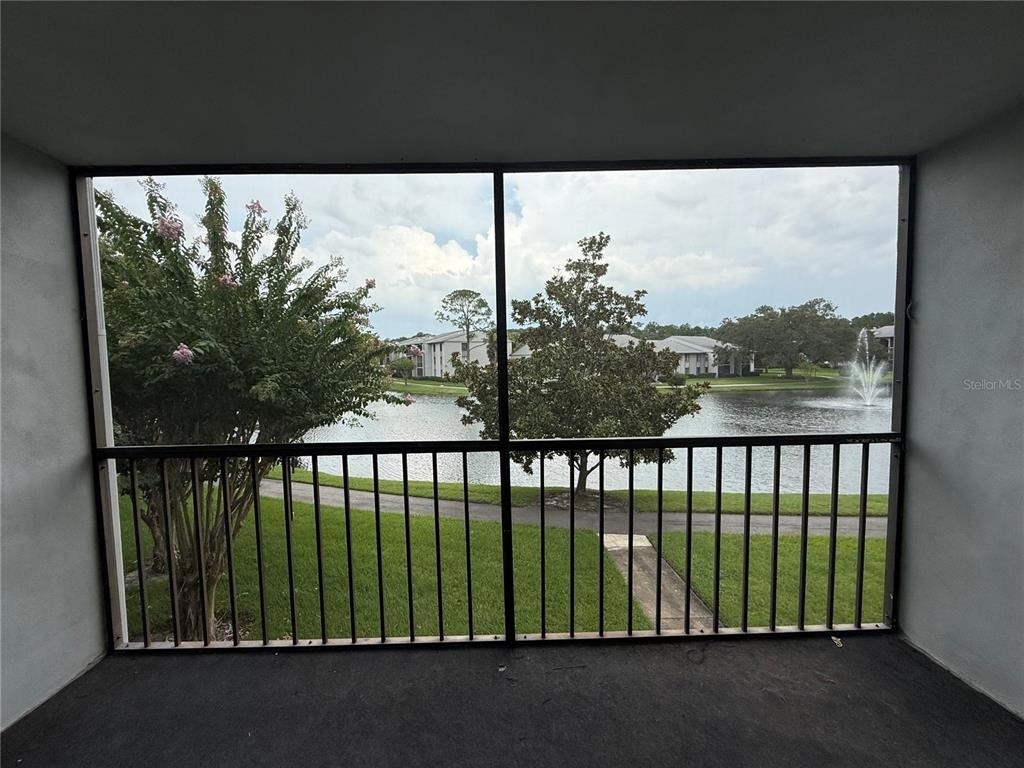 927 S Pine Ridge Circle - Photo 8