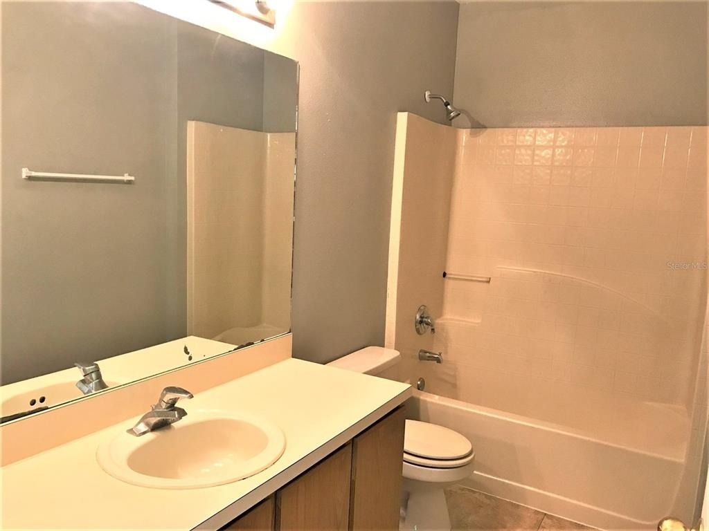 120 Nicholas Court - Photo 11