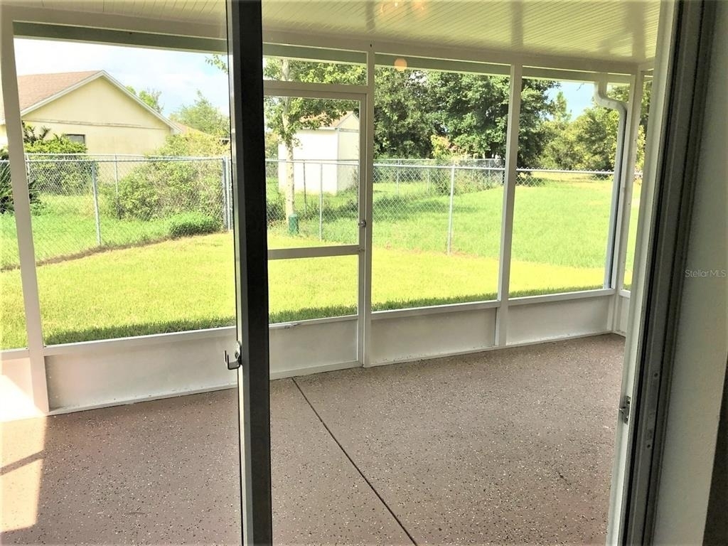 120 Nicholas Court - Photo 17