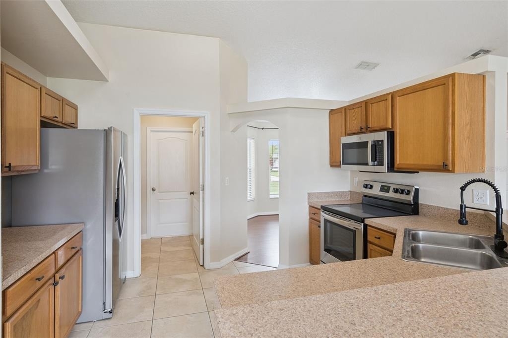 11434 Patrico Loop - Photo 4