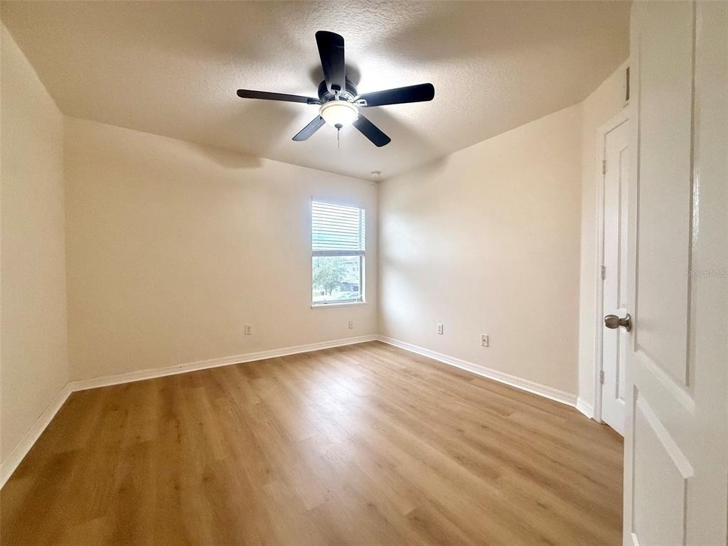 1642 Buckeye Fls Way - Photo 13