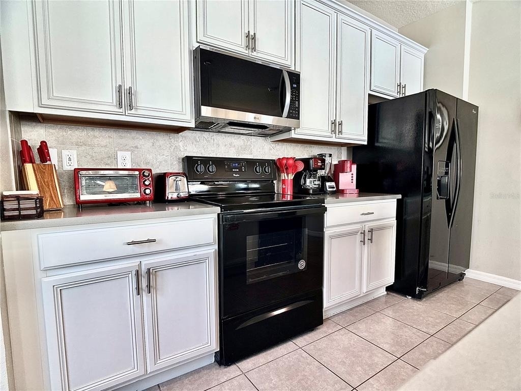 5117 Killarney Way - Photo 38