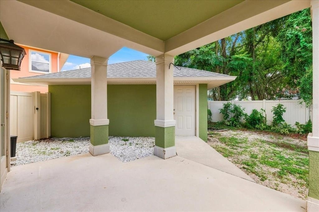 2403 S Shine Avenue - Photo 25