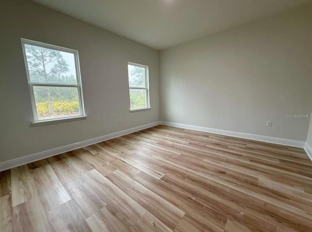 3383 Loveland Boulevard - Photo 12