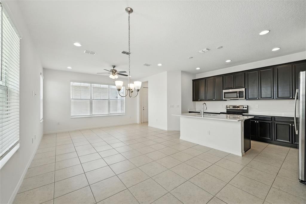 8043 Basilica Lane - Photo 8
