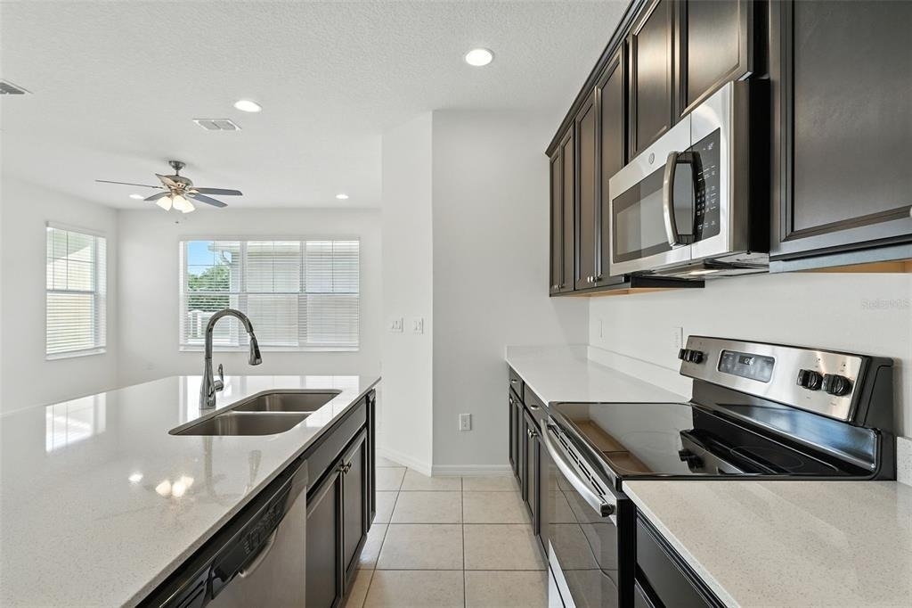 8043 Basilica Lane - Photo 11