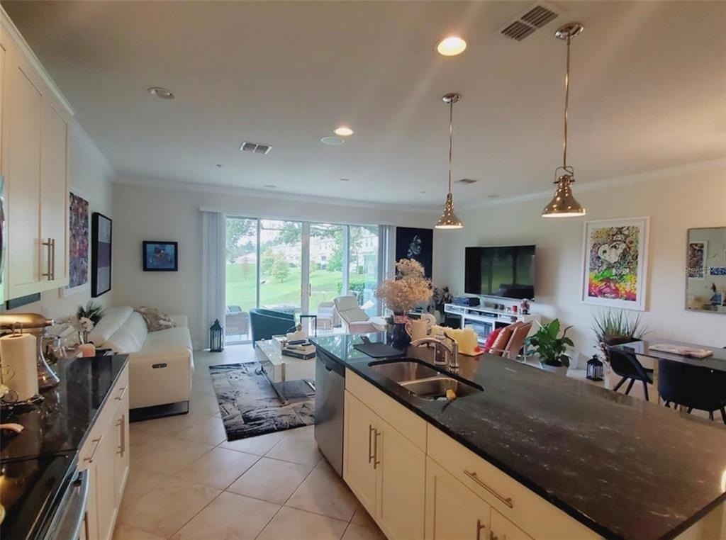 7601 Aloma Pines Court - Photo 10