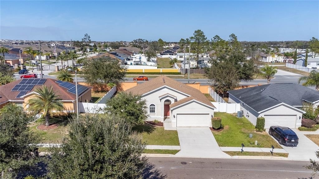 518 Highland Meadows Street - Photo 3