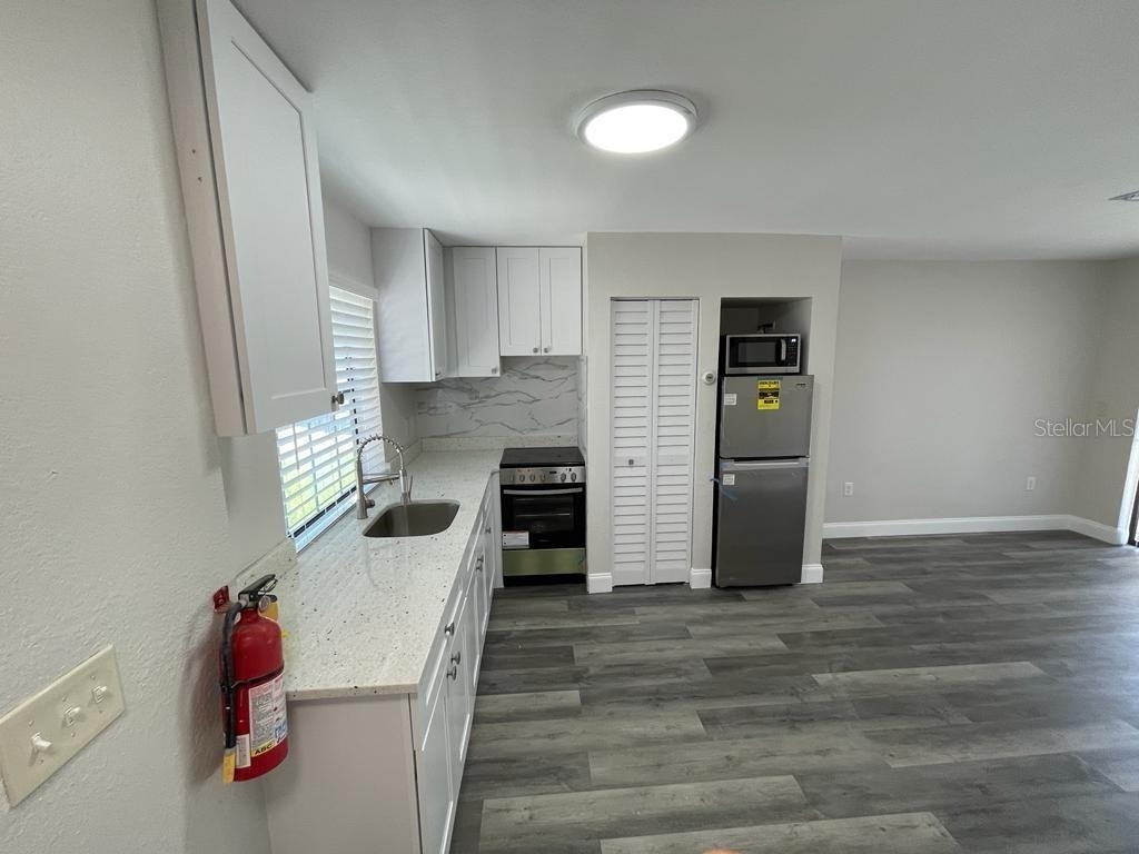 10316 Turkey Lake Road - Photo 5