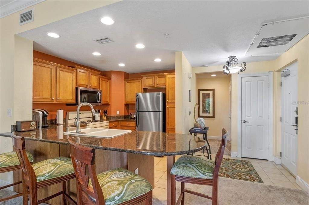 1598 Heritage Crossing Court - Photo 6