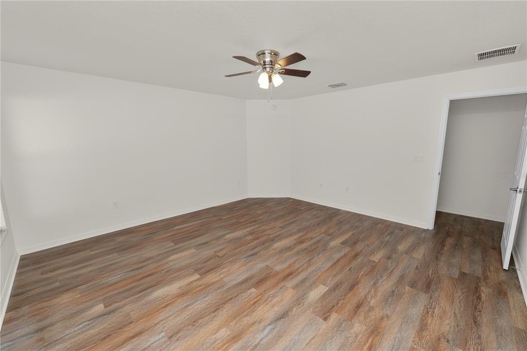 2009 Danes Court - Photo 30