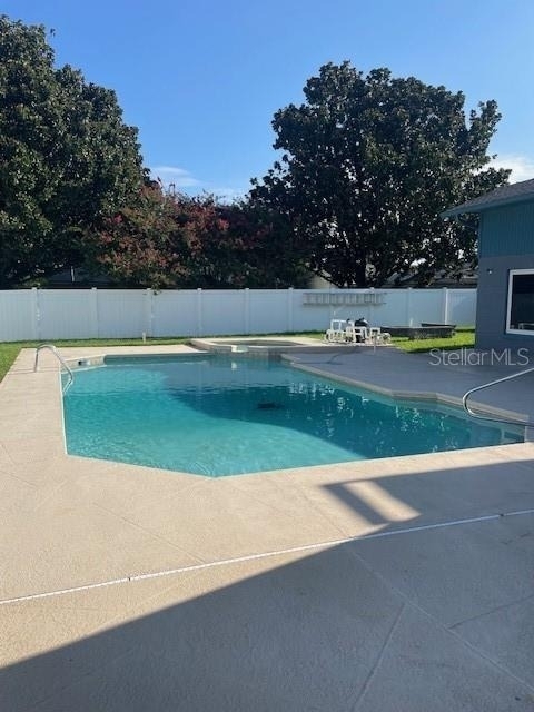 704 Butternut Place - Photo 39