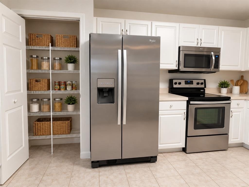 2348 Sw 42nd Drive - Photo 4