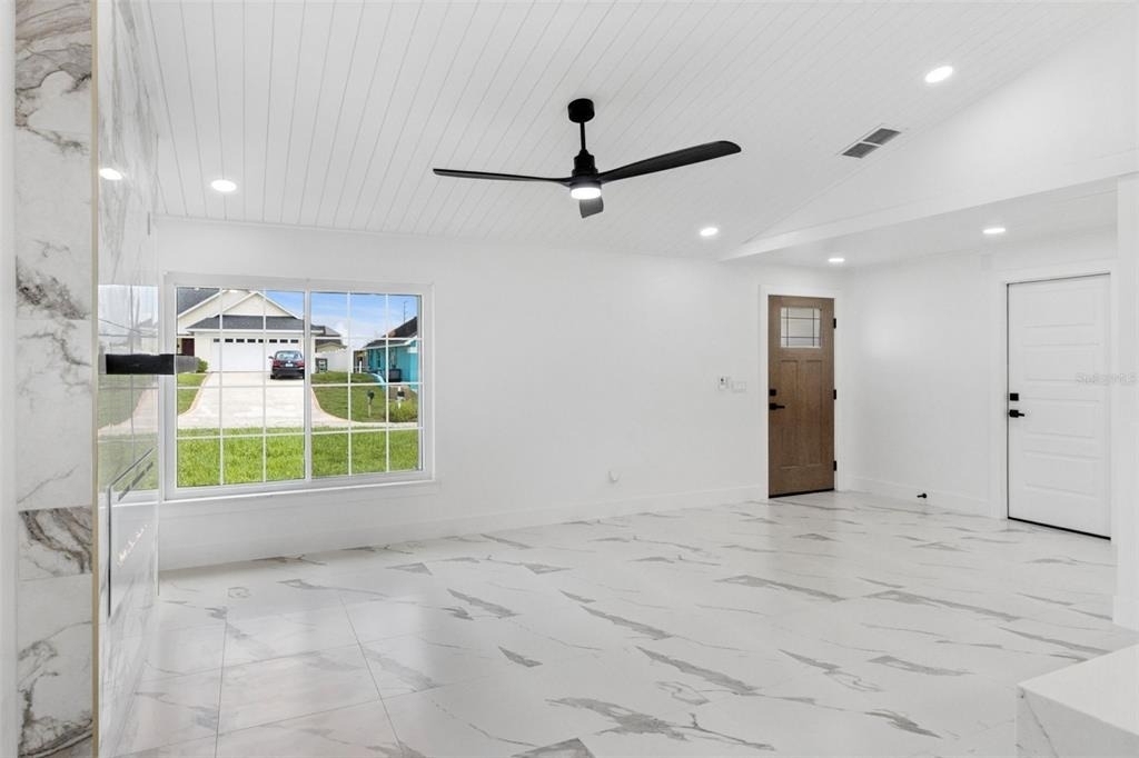 5424 Loma Vista Drive E - Photo 25