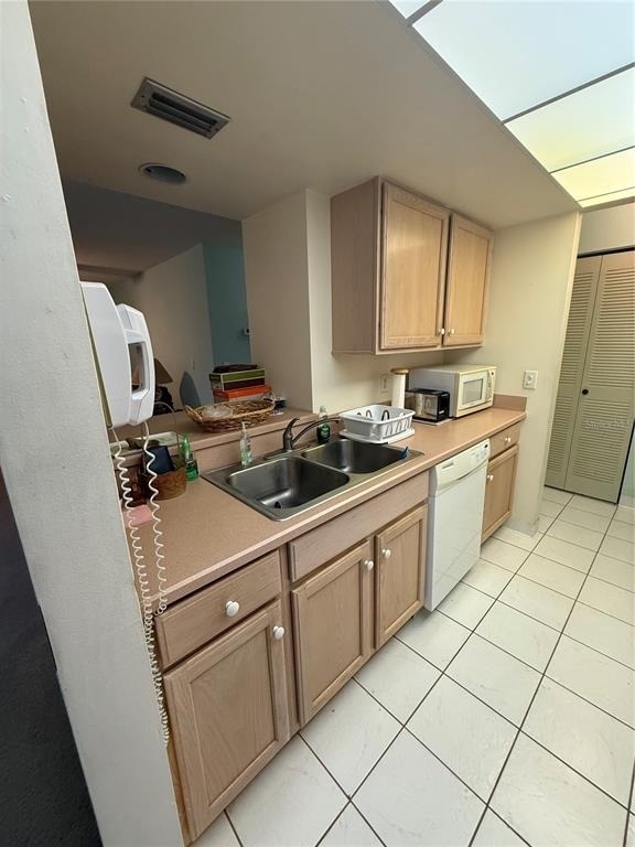 308 Palm Coast Pkwy - Photo 5