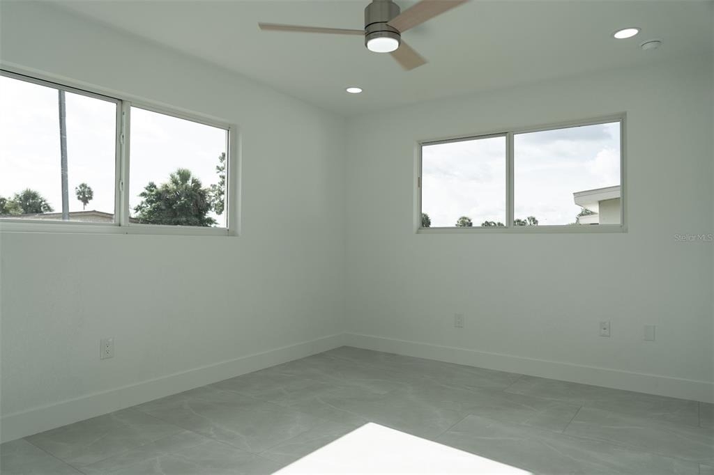 2464 Warne Street - Photo 21