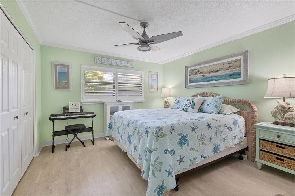 8776 Midnight Pass Road - Photo 20