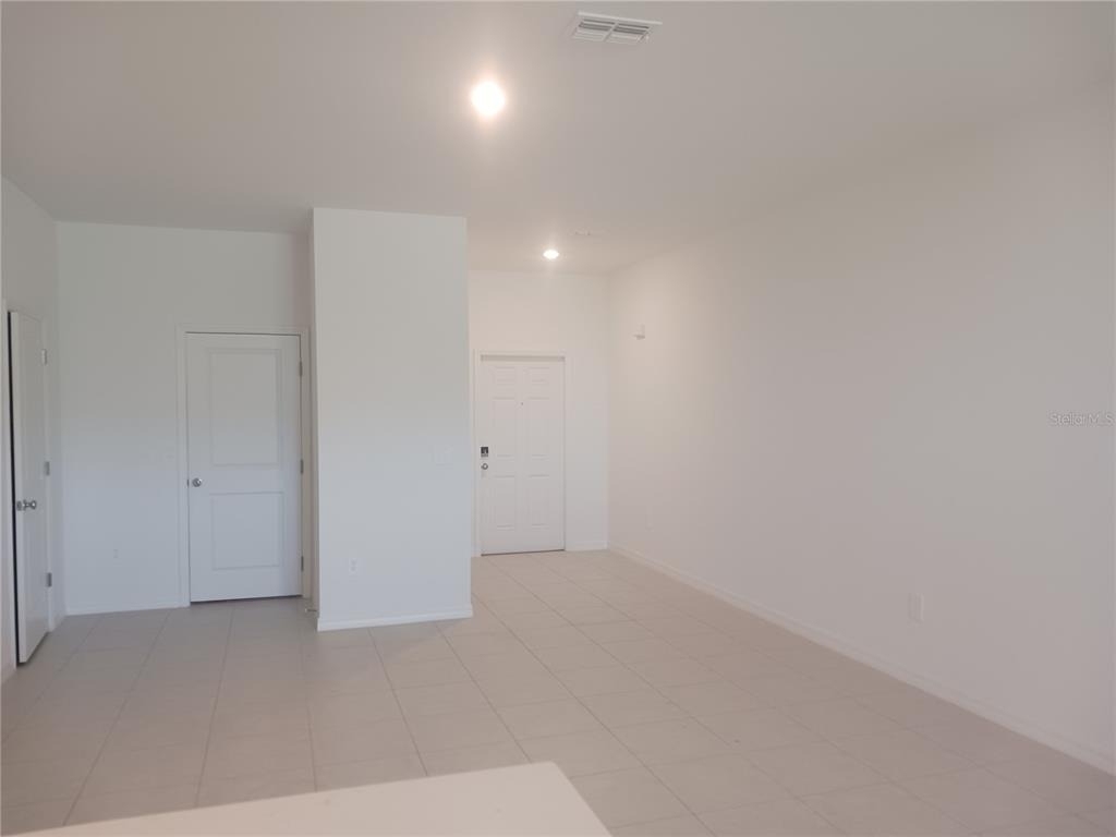 8607 Tropical Aire Lane - Photo 1