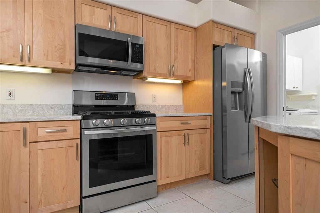 5249 Far Oak Circle - Photo 4