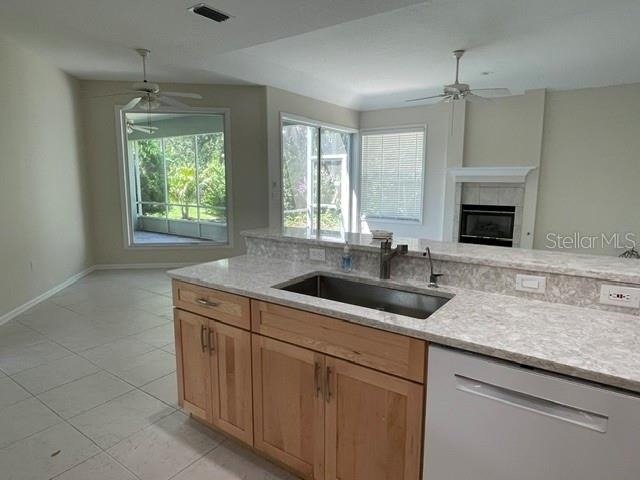 5249 Far Oak Circle - Photo 8