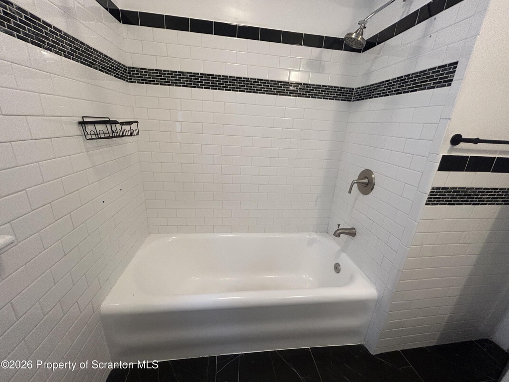 632 N Irving Avenue - Photo 16