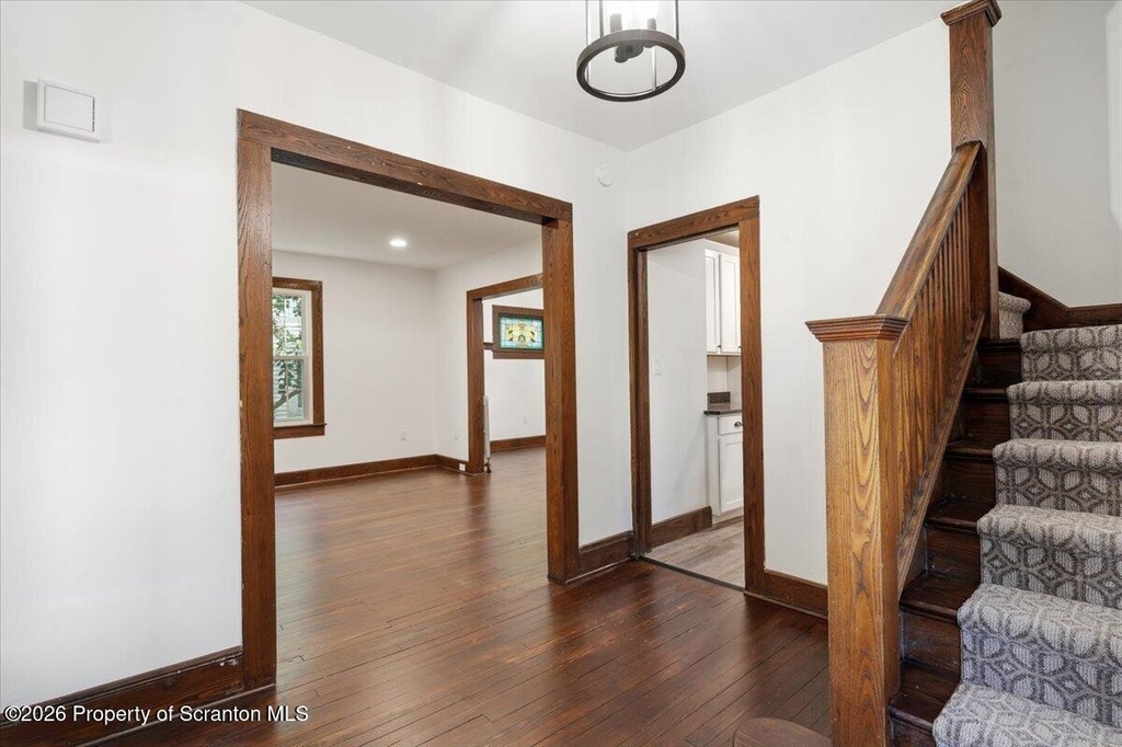 413 Powell Avenue - Photo 19