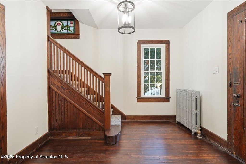 413 Powell Avenue - Photo 18